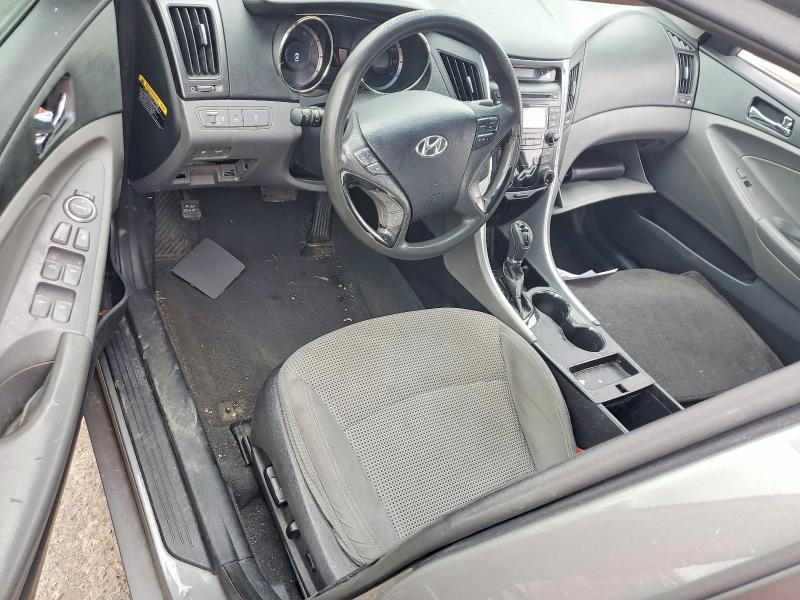 Photo 8 from auction – 2012 HYUNDAI SONATA with VIN 5NPEB4AC0CH440548
