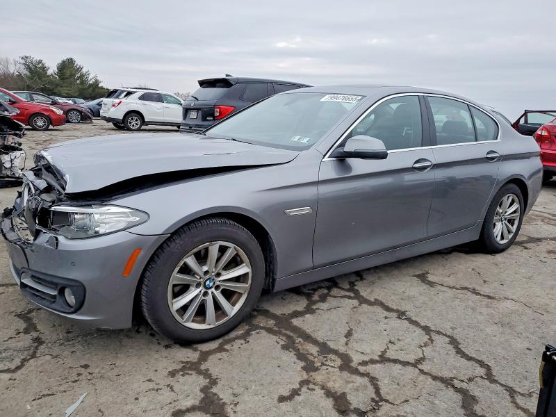 BMW 528 XI 2016 with VIN WBA5A7C50GG145363 - Photo from auction