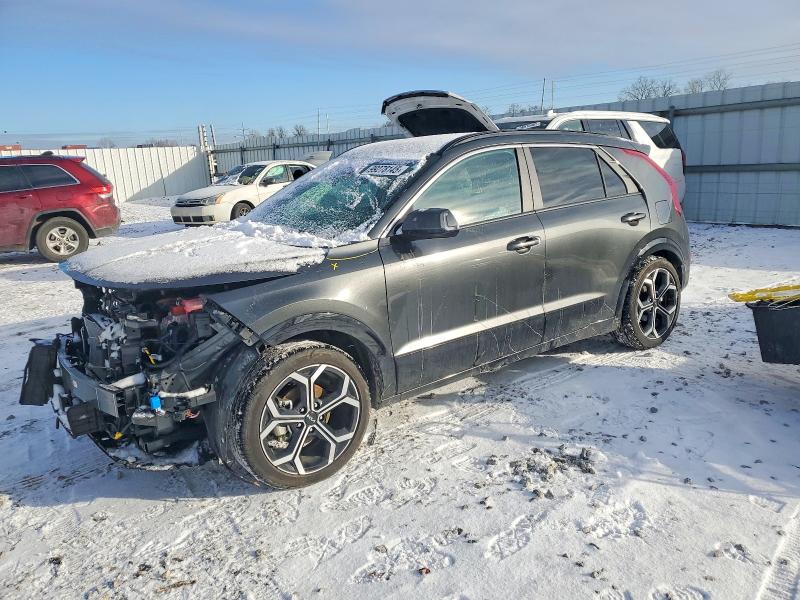 KIA NIRO EX 2025 with VIN KNDCR3LE6S5262204 - Photo from auction