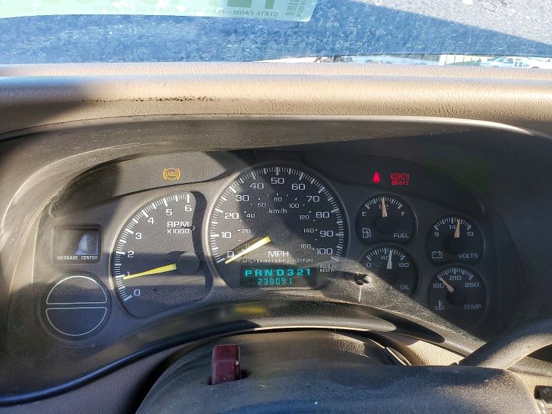 Photo 9 from auction – 1999 CHEVROLET SILVERADO with VIN 2GCEC19V0X1220674