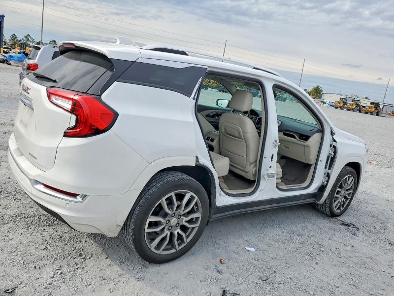 Photo 3 from auction – 2022 GMC TERRAIN with VIN 3GKALXEV4NL286152