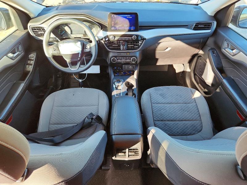 Photo 8 from auction – 2021 FORD ESCAPE with VIN 1FMCU0BZ2MUA57940