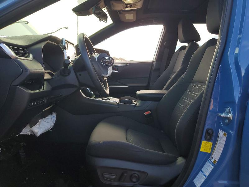 Photo 7 from auction – 2022 TOYOTA RAV4 SE with VIN JTM16RFVXND050673