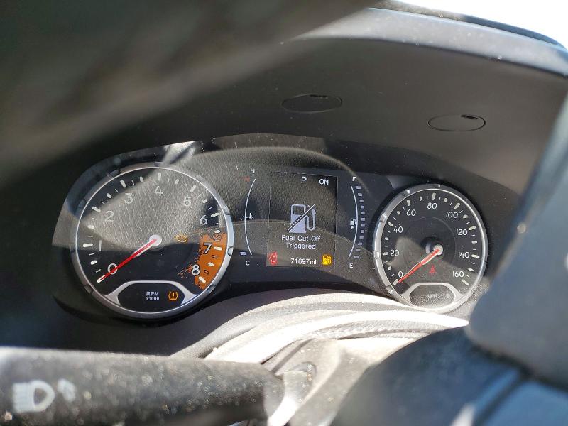 Photo 9 from auction – 2018 JEEP RENEGADE with VIN ZACCJBBB1JPH80946