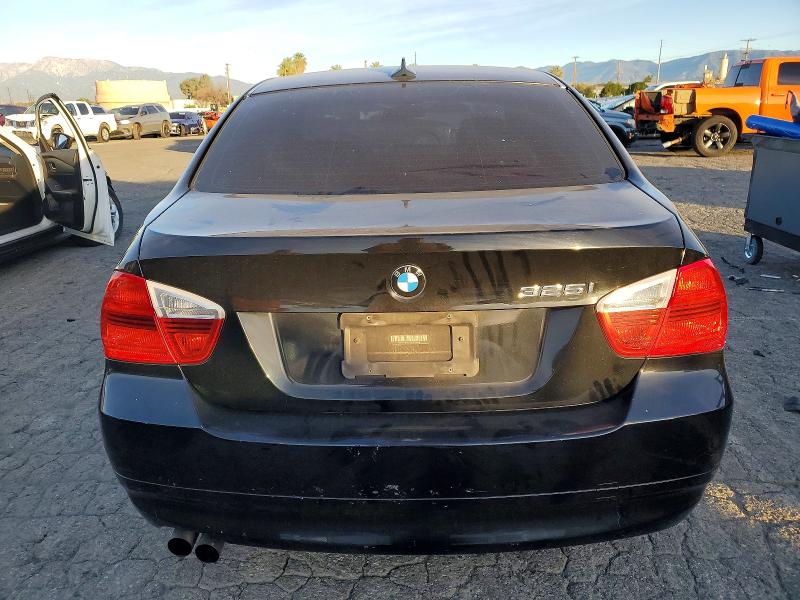 Photo 6 from auction – 2006 BMW 325 I with VIN WBAVB13596KX32585