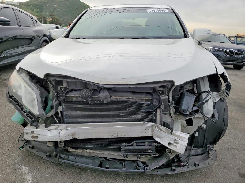 Photo 5 from auction – 2015 ACURA RDX TECHNO with VIN 5J8TB4H52FL017258