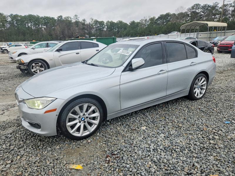 BMW 335 I 2012 with VIN WBA3A9G5XCNN67417 - Photo from auction