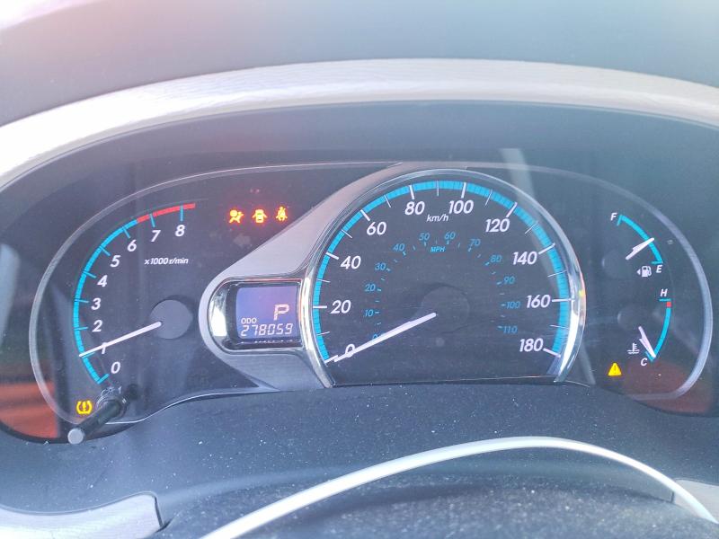 Photo 9 from auction – 2011 TOYOTA SIENNA with VIN 5TDYK3DC2BS077049