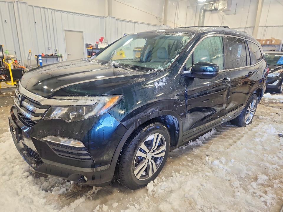 HONDA PILOT EX 2016 with VIN 5FNYF6H39GB003221 - Photo from auction
