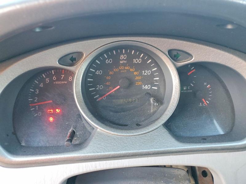 Photo 9 from auction – 2002 TOYOTA HIGHLANDER with VIN JTEGF21A920071292