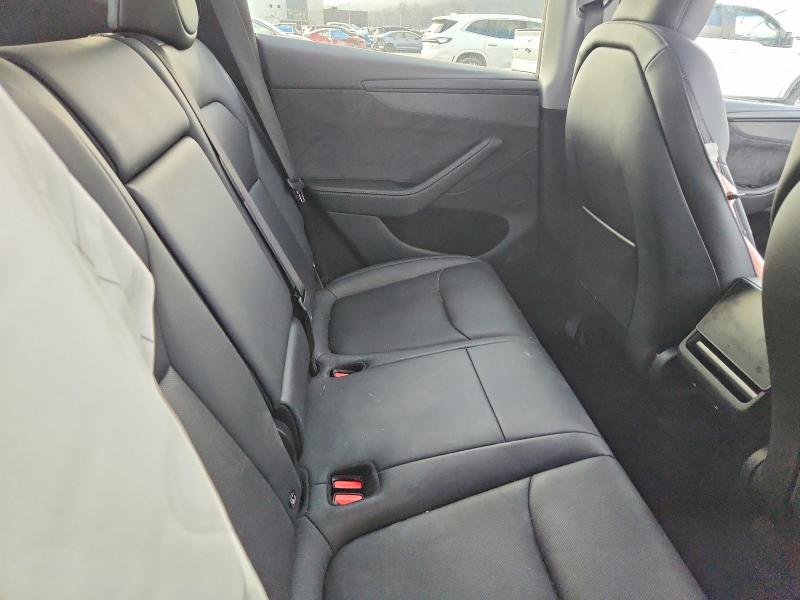 Photo 10 from auction – 2026 TESLA MODEL Y with VIN 7SAYGDEE5TF327027
