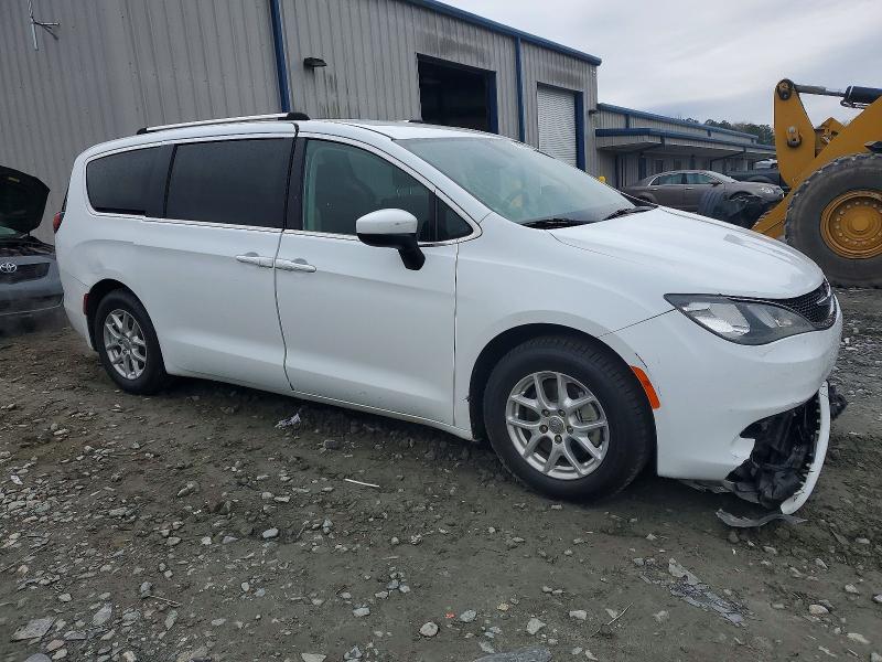 Photo 4 from auction – 2018 CHRYSLER PACIFICA L with VIN 2C4RC1CG9JR130492