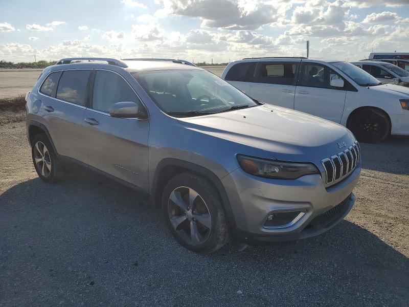 Photo 4 from auction – 2019 JEEP CHEROKEE with VIN 1C4PJLDB8KD123243