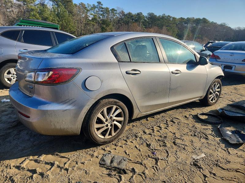 Photo 3 from auction – 2012 MAZDA 3 I with VIN JM1BL1V84C1662702