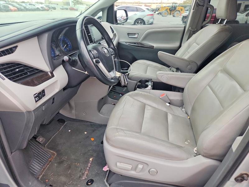 Photo 7 from auction – 2019 TOYOTA SIENNA with VIN 5TDYZ3DC1KS986377