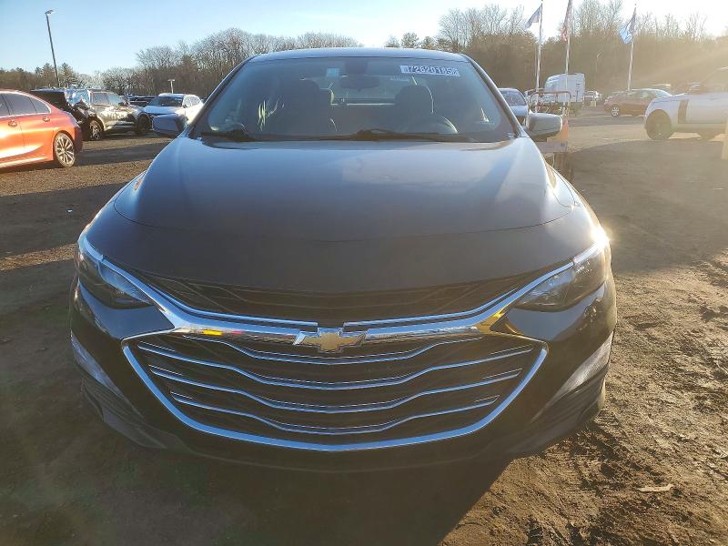 Photo 5 from auction – 2022 CHEVROLET MALIBU LT with VIN 1G1ZD5ST2NF193314