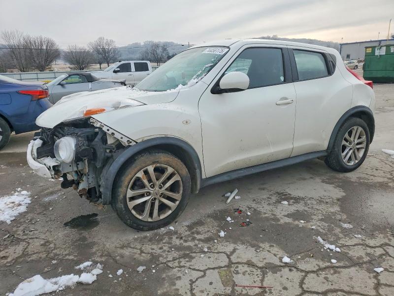NISSAN JUKE S 2013 with VIN JN8AF5MR1DT218918 - Photo from auction