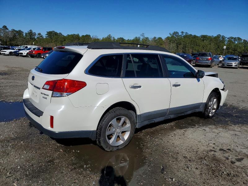 Photo 3 from auction – 2013 SUBARU OUTBACK 2. with VIN 4S4BRBSC5D3201667