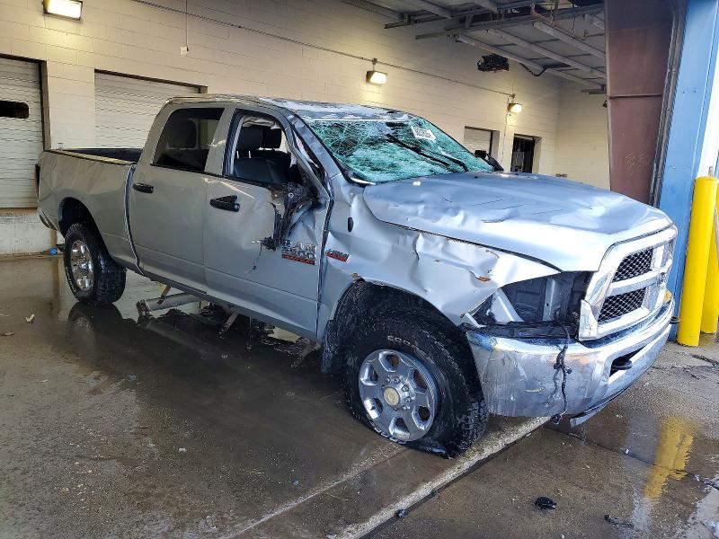 Фото 4 с аукциона – 2018 RAM 2500 ST с VIN 3C6UR5CJ0JG301042