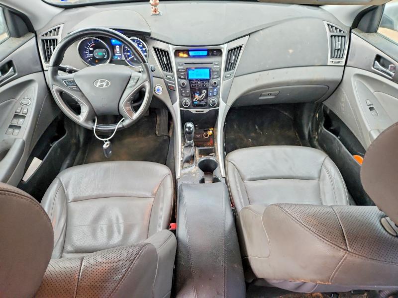 Photo 8 from auction – 2012 HYUNDAI SONATA HYB with VIN KMHEC4A41CA042273