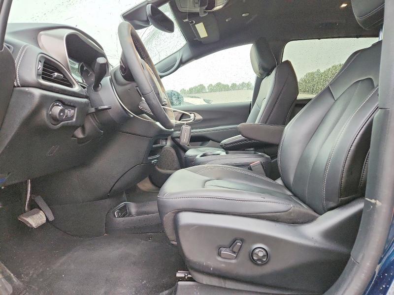 Photo 7 from auction – 2025 CHRYSLER PACIFICA with VIN 2C4RC1BG0SR571415