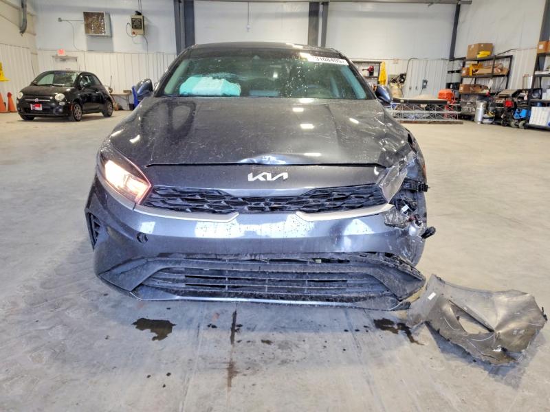Photo 5 from auction – 2023 KIA FORTE with VIN 3KPF24ADXPE680116