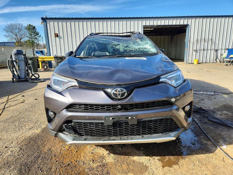 Photo 5 from auction – 2016 TOYOTA RAV4 SE with VIN JTMNFREV4GJ079383