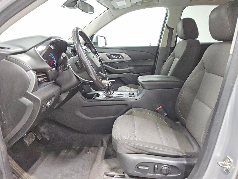 Photo 7 from auction – 2020 CHEVROLET TRAVERSE with VIN 1GNEVMKW4LJ257328