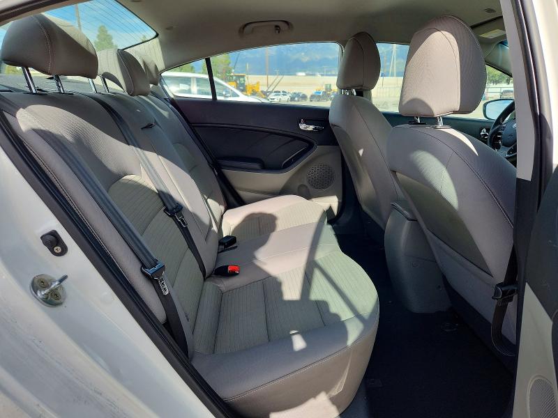 Photo 10 from auction – 2015 KIA FORTE with VIN KNAFX4A62F5277516
