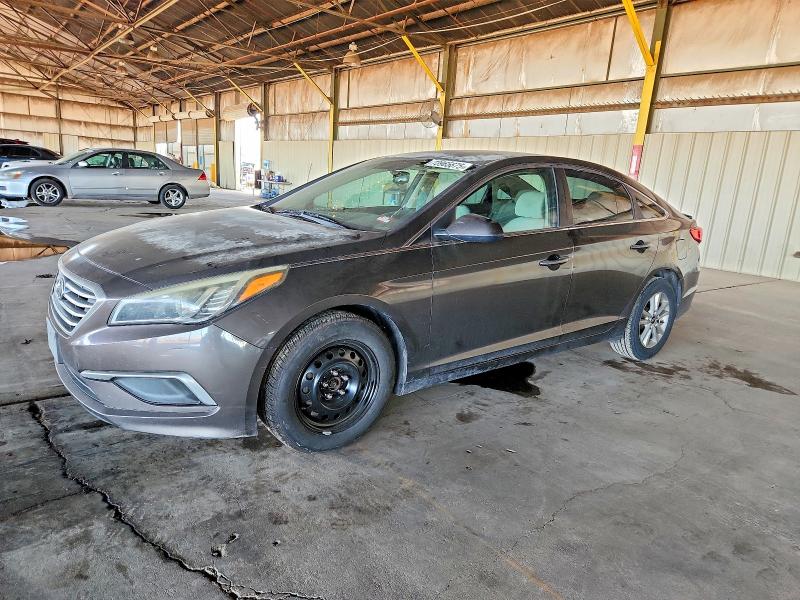 HYUNDAI SONATA SE 2016 with VIN 5NPE24AF6GH370182 - Photo from auction