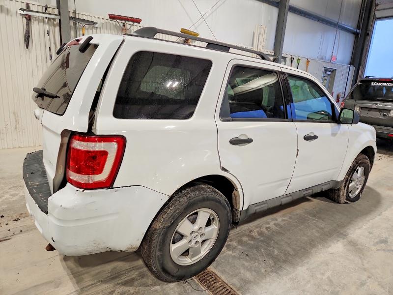 Photo 3 from auction – 2009 FORD ESCAPE XLT with VIN 1FMCU93G79KC30212