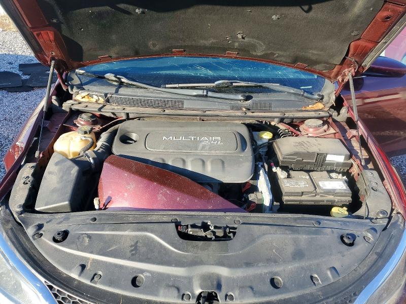 Photo 11 from auction – 2015 CHRYSLER 200 C with VIN 1C3CCCCBXFN531161