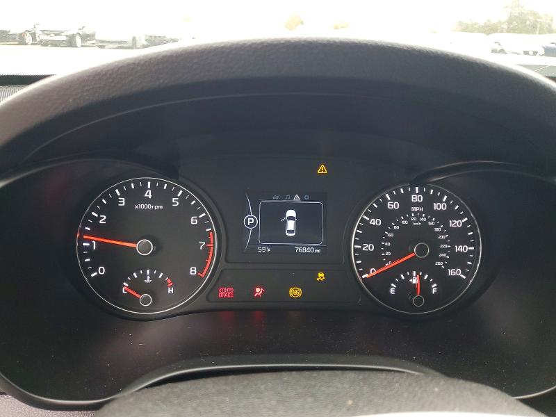 Photo 9 from auction – 2018 KIA OPTIMA with VIN 5XXGT4L33JG236578