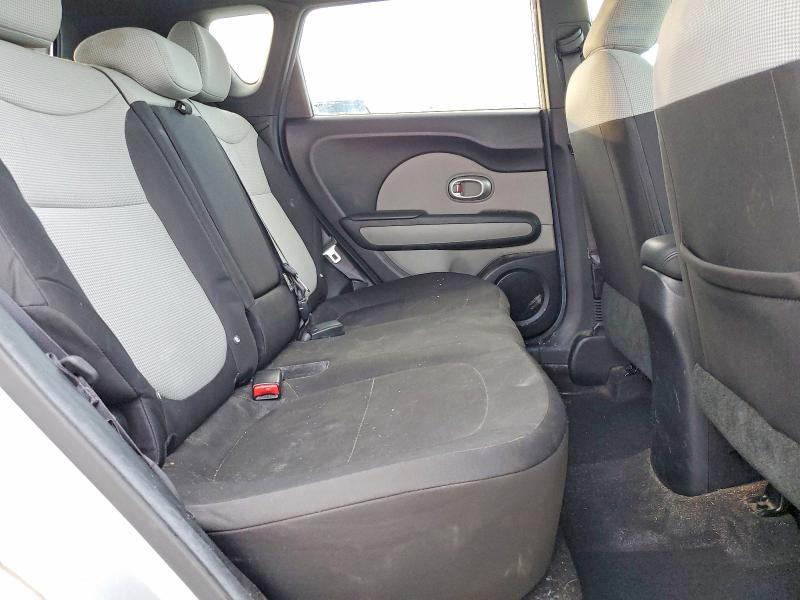 Photo 11 from auction – 2014 KIA SOUL with VIN KNDJN2A27E7743142