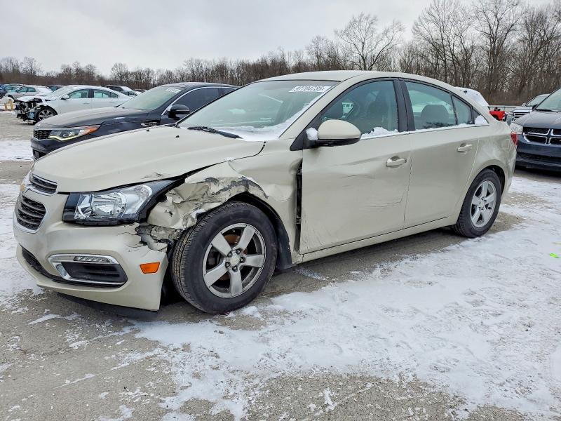 CHEVROLET CRUZE 2015 with VIN 1G1PC5SB9F7140512 - Photo from auction