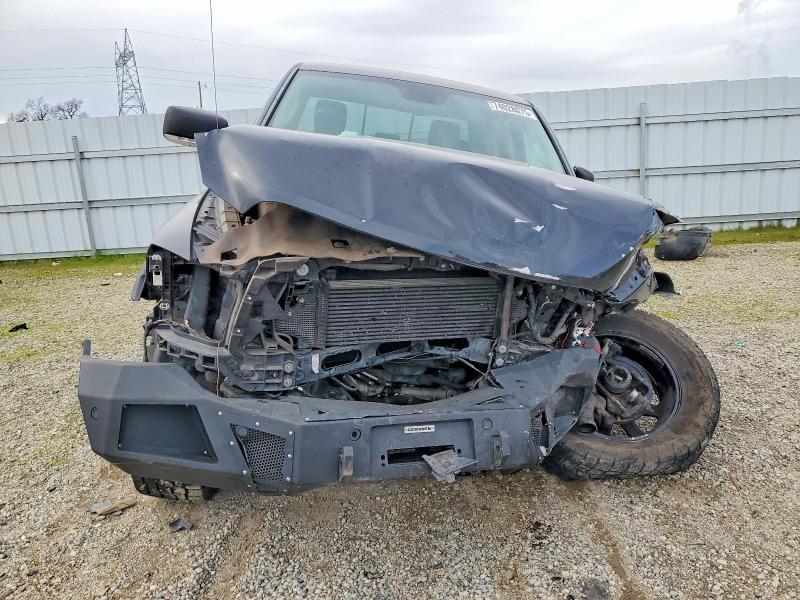 Photo 5 from auction – 2016 RAM 1500 with VIN 1C6RR7LM6GS297382