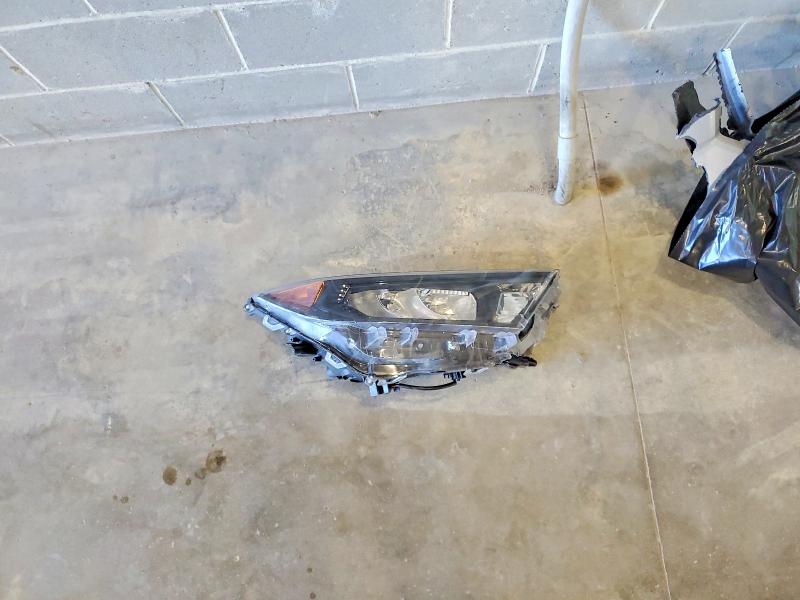 Photo 12 from auction – 2022 TOYOTA RAV4 LE with VIN 2T3F1RFV5NW284887