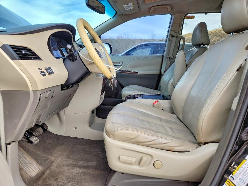 Photo 7 from auction – 2011 TOYOTA SIENNA with VIN 5TDYK3DCXBS002275