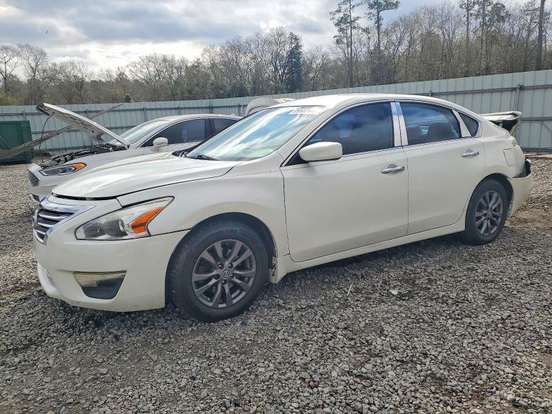 NISSAN ALTIMA 2.5 2015 with VIN 1N4AL3AP8FC589451 - Photo from auction
