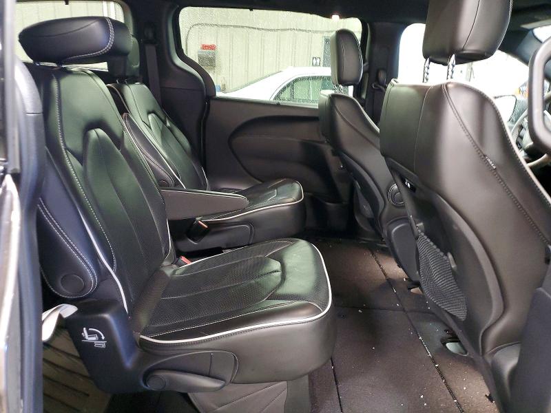 Photo 11 from auction – 2022 CHRYSLER PACIFICA L with VIN 2C4RC1GGXNR147740