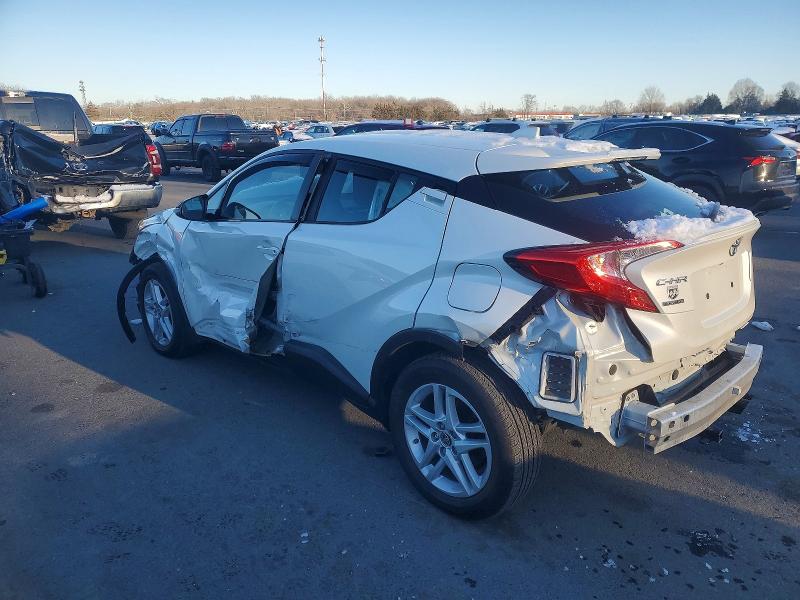 Photo 2 from auction – 2021 TOYOTA C-HR XLE with VIN NMTKHMBX1MR127585