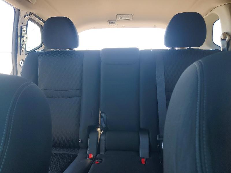 Photo 10 from auction – 2018 NISSAN ROGUE S with VIN KNMAT2MT8JP511332