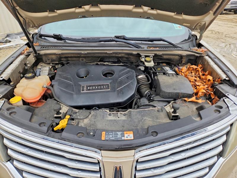 Photo 12 from auction – 2015 LINCOLN MKC with VIN 5LMCJ2A91FUJ19818