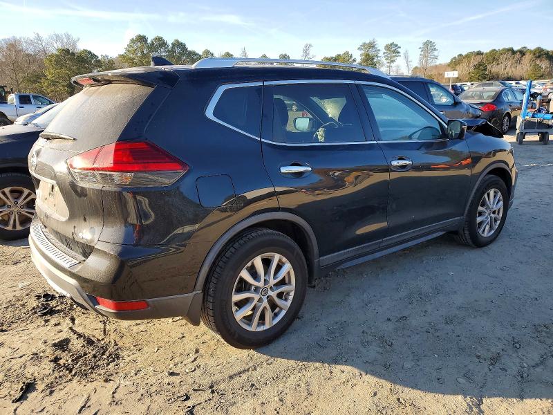 Photo 3 from auction – 2017 NISSAN ROGUE S with VIN KNMAT2MTXHP514355