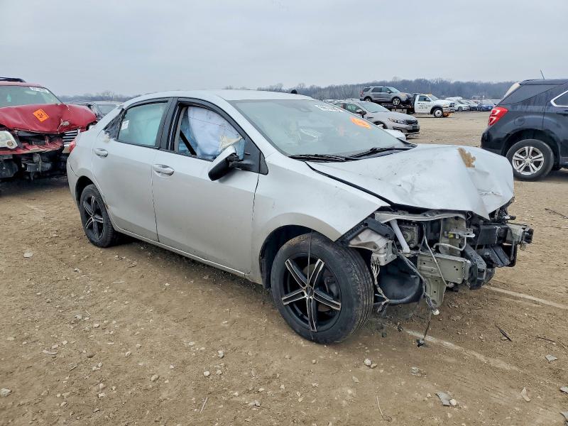Photo 4 from auction – 2018 TOYOTA COROLLA with VIN 5YFBURHE7JP744994