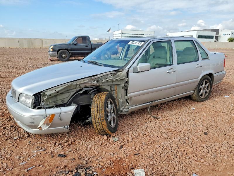 VOLVO S70 GLT 2000 with VIN YV1LS56DXY2641620 - Photo from auction