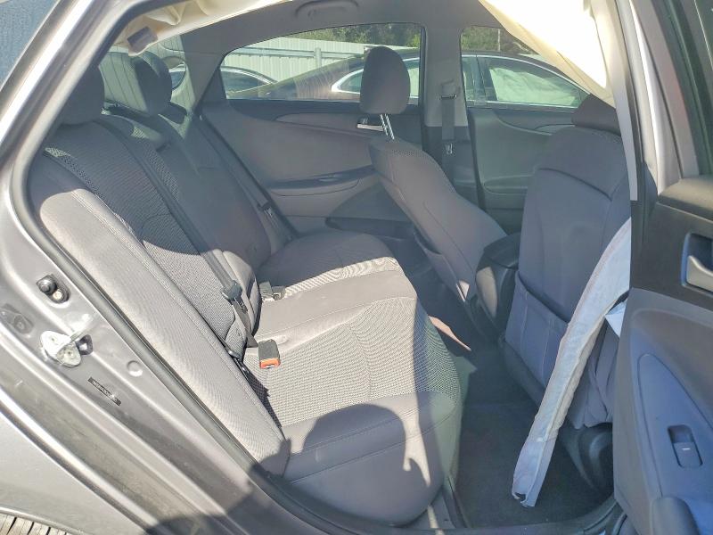 Photo 10 from auction – 2012 HYUNDAI SONATA GLS with VIN 5NPEB4AC8CH341265