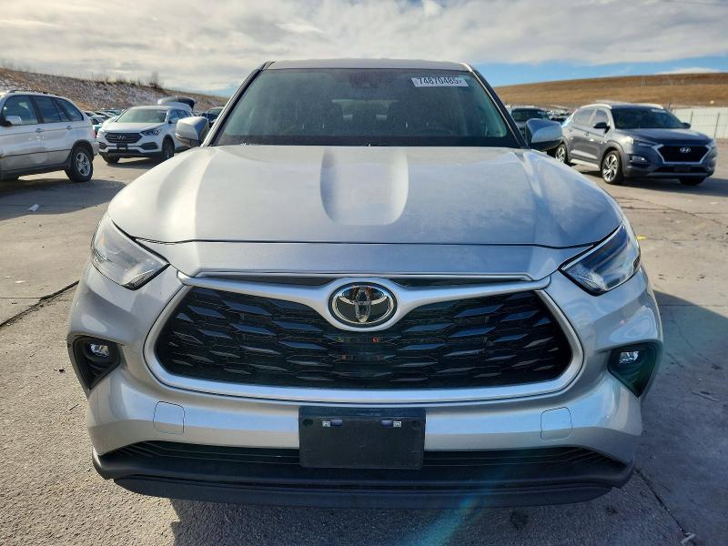 Photo 5 from auction – 2023 TOYOTA HIGHLANDER with VIN 5TDKDRBH8PS019245