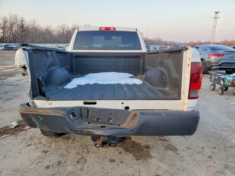 Photo 6 from auction – 2014 RAM 1500 with VIN 3C6JR6DT2EG167469