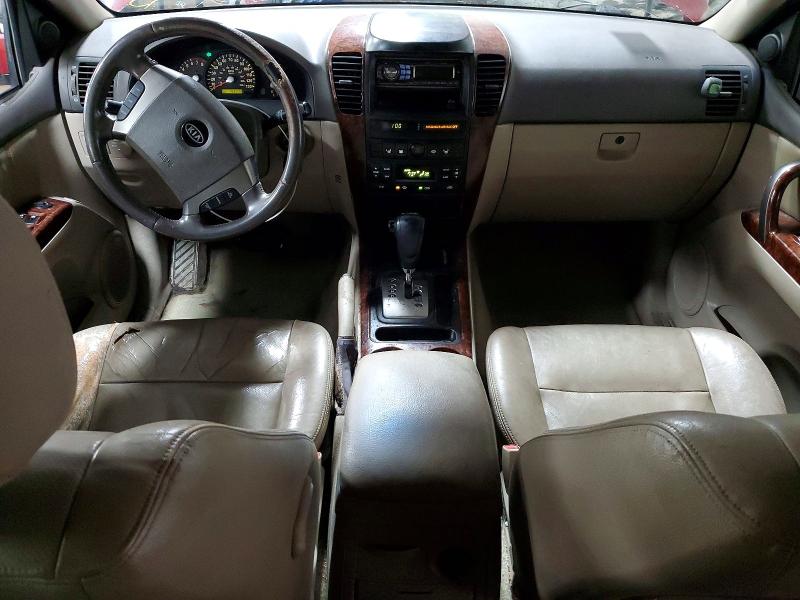 Photo 8 from auction – 2005 KIA SORENTO EX with VIN KNDJC733255362464